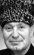 Махмуд Эсамбаев